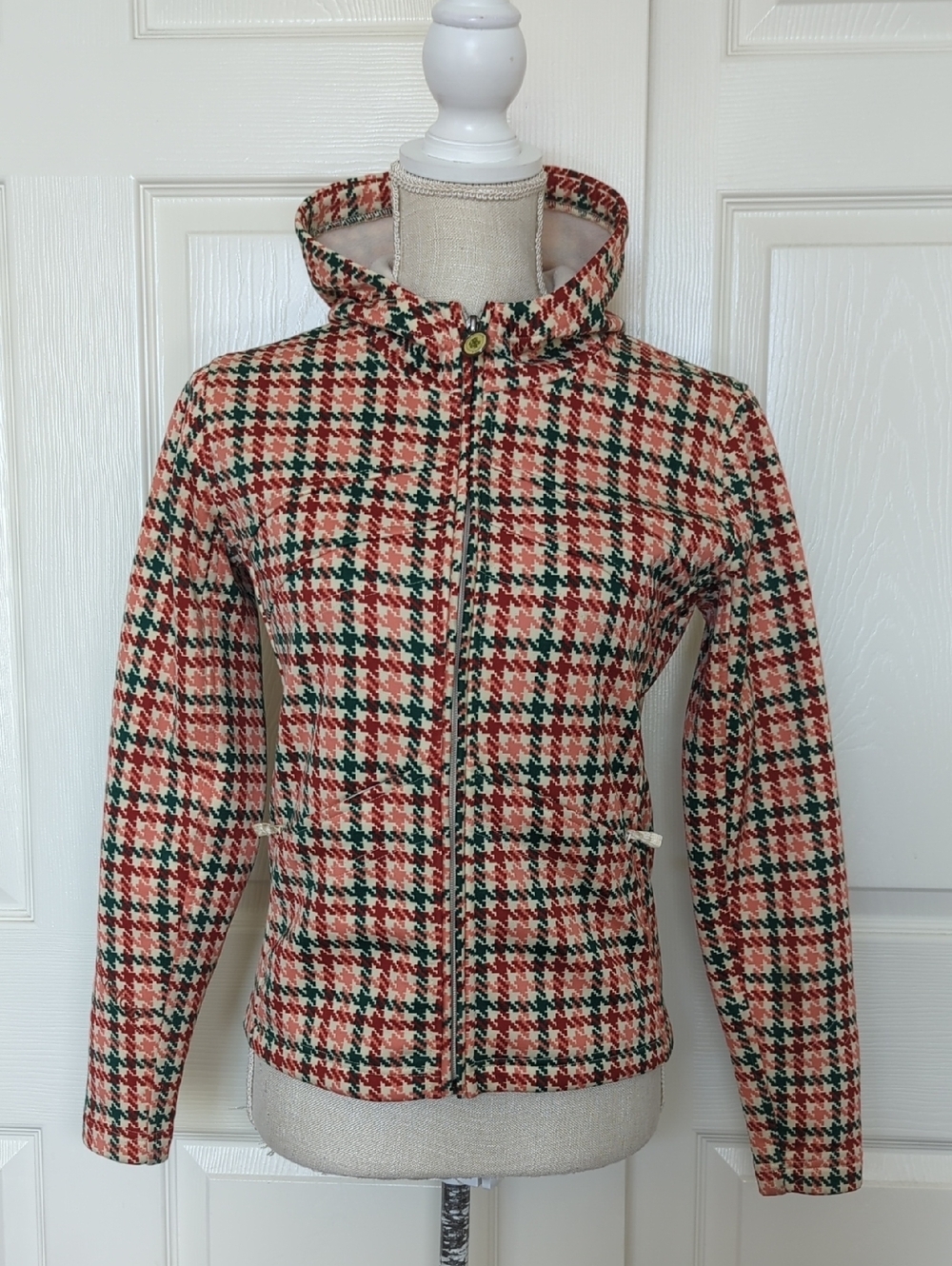 Burton Y2K Red And Green Houndstooth Mid weight Snowboard Jacket | Size Small